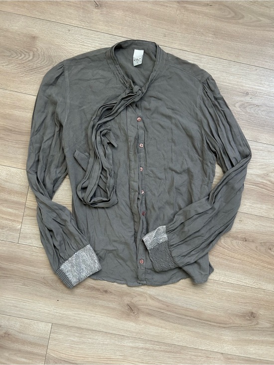 VILA Tops - VILA Gray Long-Sleeve Tie-Neck Blouse